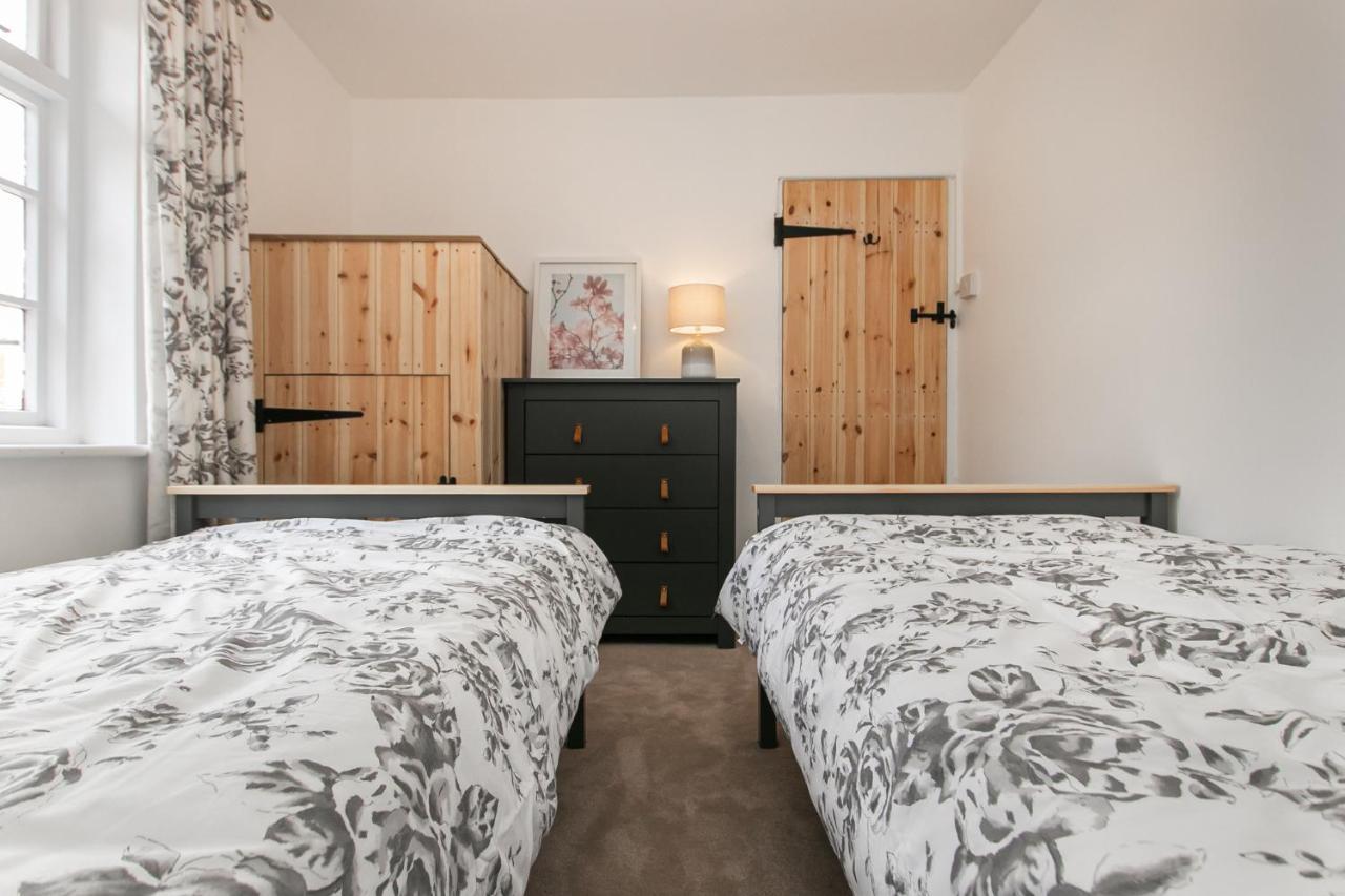 Mill Dam Lake House Saint Osyth Esterno foto