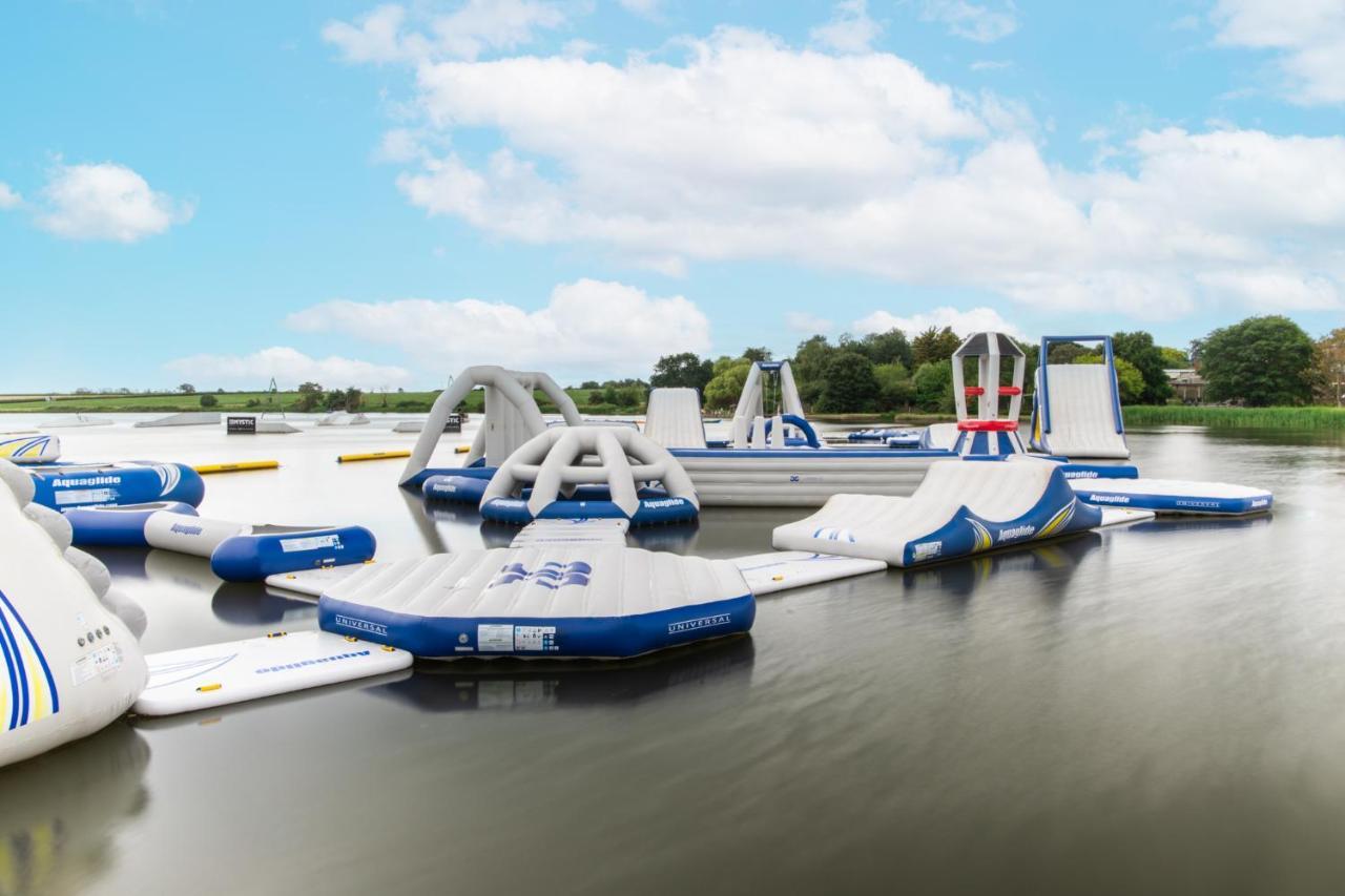Mill Dam Lake House Saint Osyth Esterno foto